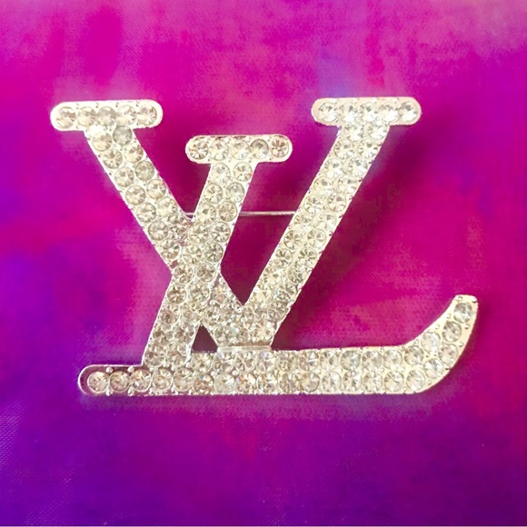 FabulouslyFitted | We Go High Grande Rhinestone Fashion Brooch - Picture 10 of 10